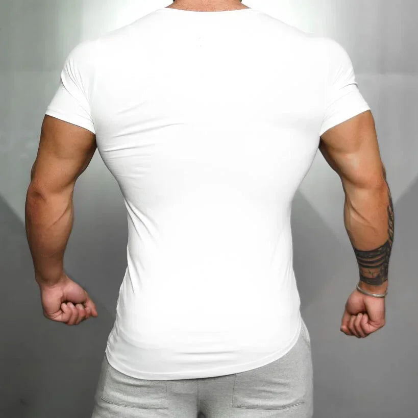 Cotton training t-shirt with V-edge